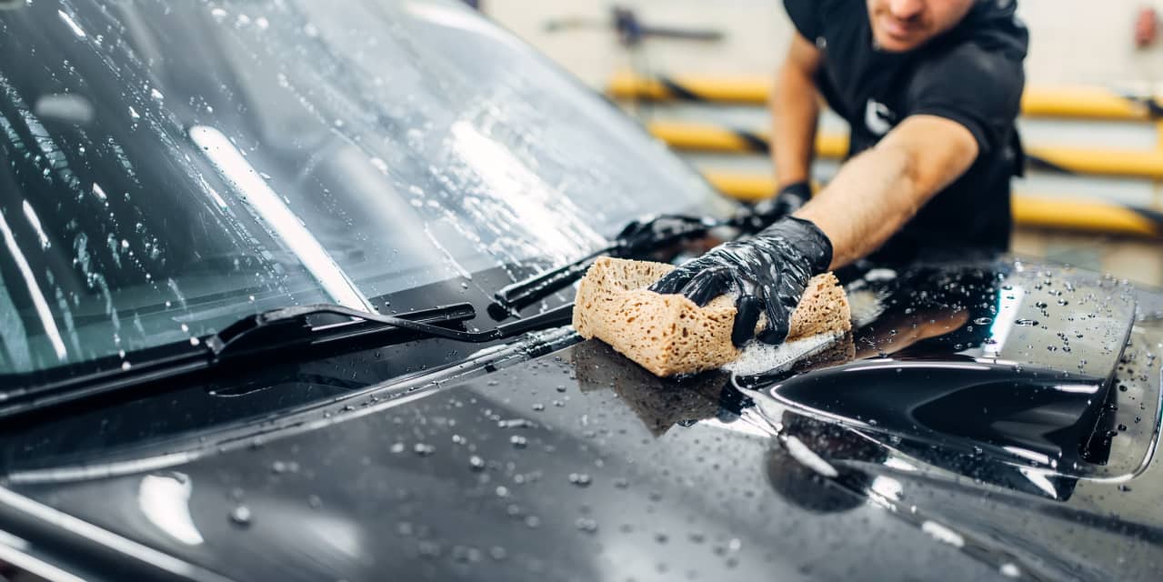 Mister Car Wash Stock Jumps In IPO