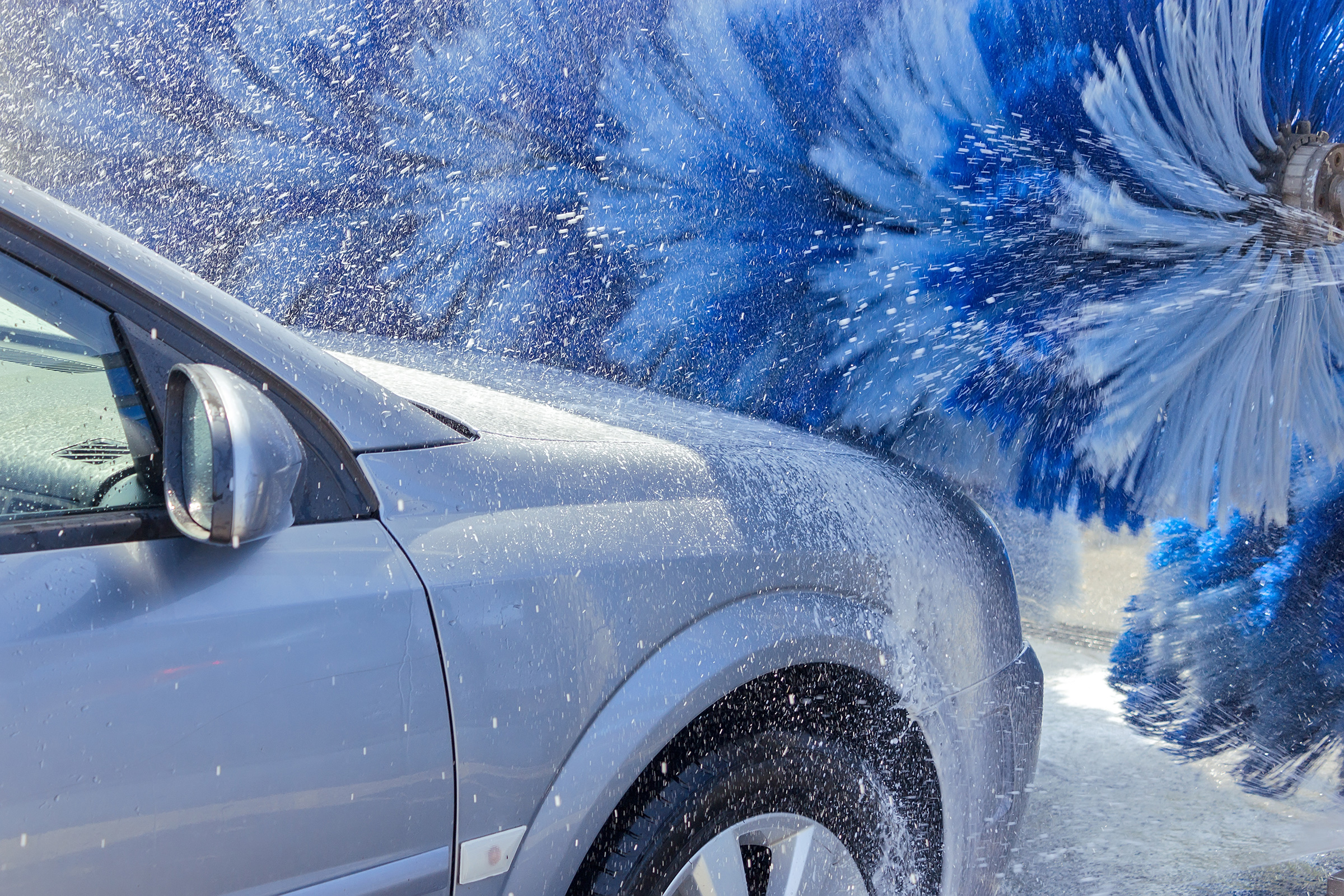 Can an electric car go through a car wash? | DrivingElectric